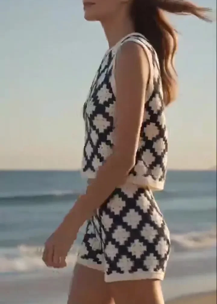 Women’s sleeveless crochet outfit — EF-W-1159