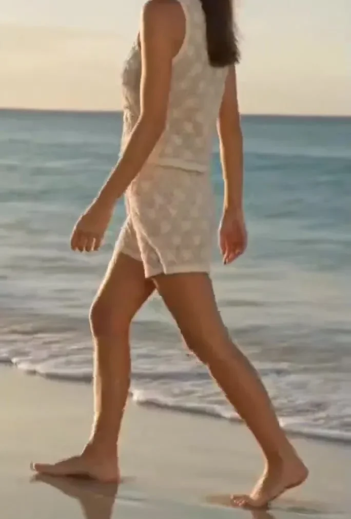Women’s sleeveless crochet outfit — EF-W-1213