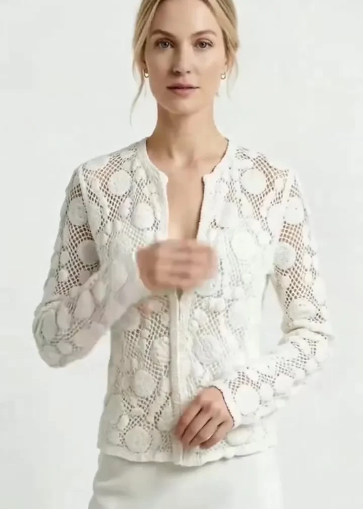 Women’s long-sleeve crochet top — EF-W-1150
