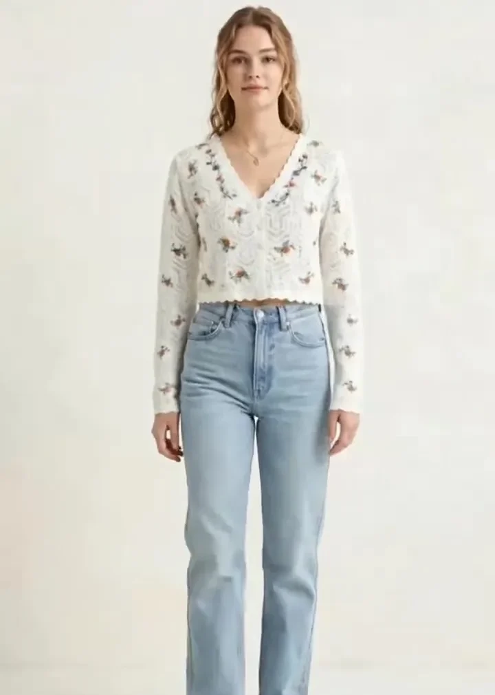Women’s long-sleeve crochet top — EF-W-1504